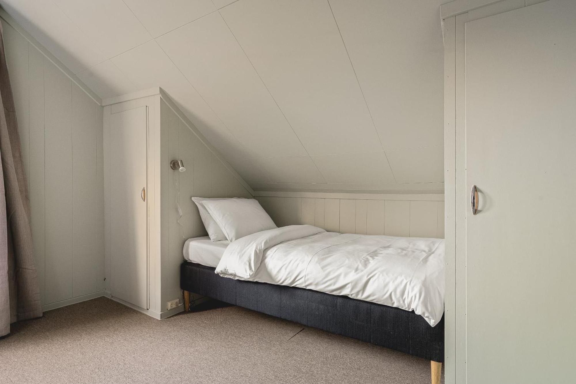 Historical Villa & Green Sanctuary In City Center Tromso Exterior photo